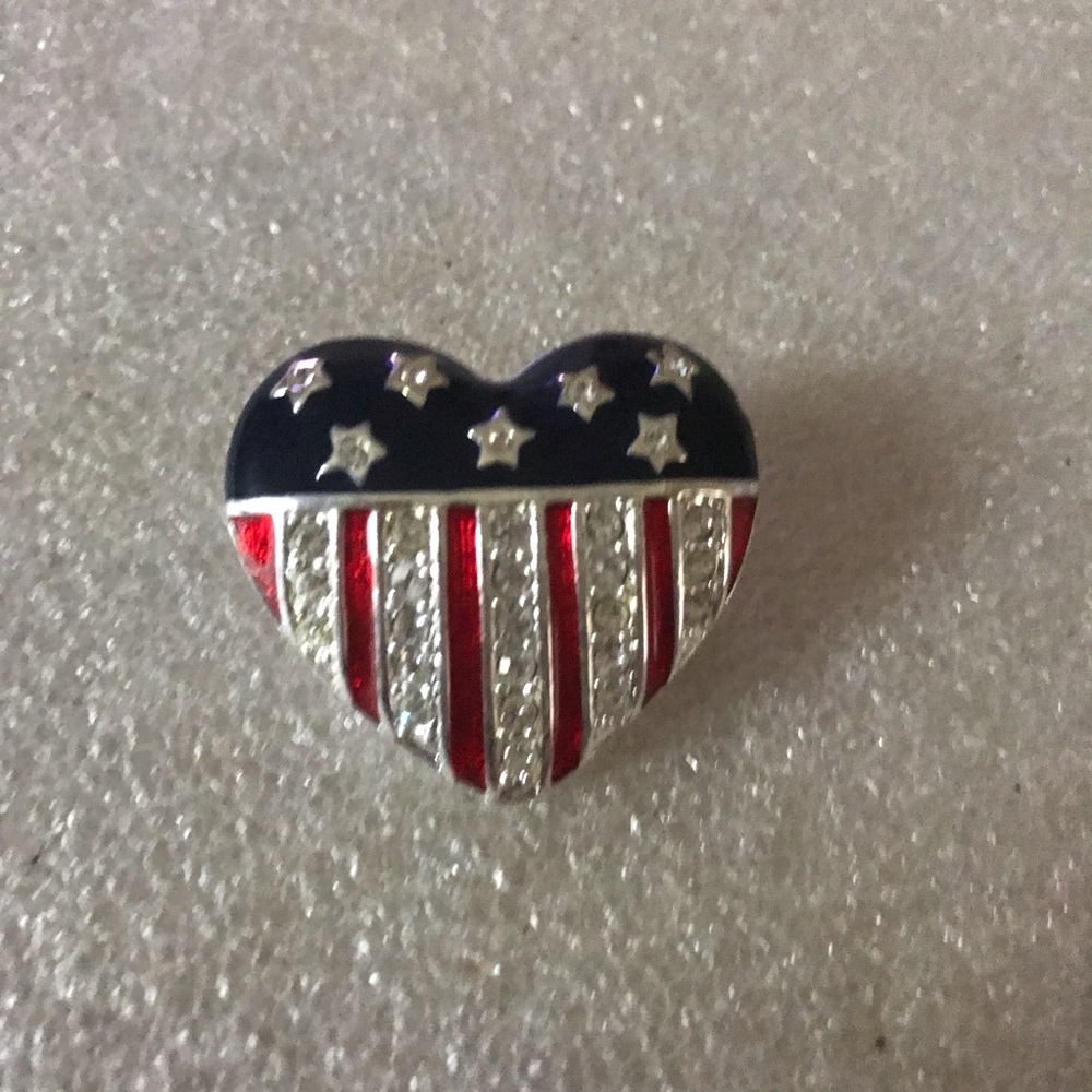 Patriotic Heart Pin Brooch in Red, White & Blue - Picture 2 of 3